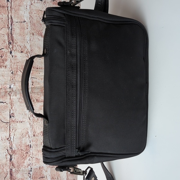 BRIGGS & RILEY TRAVEL BAG - Picture 7 of 14